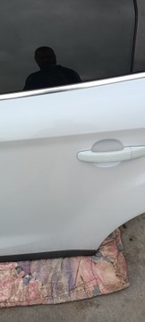 фото thumb №7, Ford kuga mk1 дверь левый перед зад белая жемчуг b8