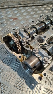 Кришка клапанів з розподільчі вали renault megane ii 2.0dci в Україні, фото thumb