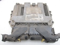 фото thumb №1, Бортовой компьютер bosch 0281012883 51806561