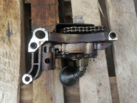 фото thumb №5, Насос оливи vw golf vi 1.4 cax 03c103669e