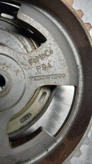 фото thumb №4, Колесо распределительный вал volvo citroen 1.6 hdi 9657477580