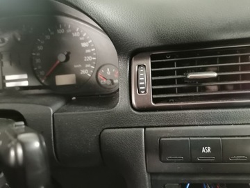 фото thumb №8, Панель раздаточная консоль audi a6 c5 eu чёрная