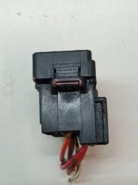 Коробка запобіжників 066500-4230 реле suzuki gsx-r600 k8, k9, l0 Доставка, фото thumb
