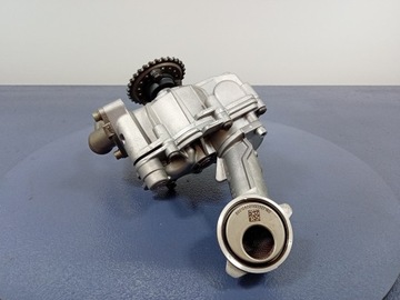 фото thumb №9, Bmw 7 g11 g12 4.4 v8 n63b44 насос масла 8601072