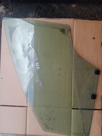 фото thumb №1, Стекло дверь левый перед peugeot 5008