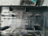 Основа коробка запобіжників vw golf v Оригінал, фото thumb