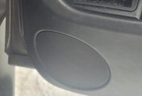 фото thumb №1, Решётка динамика правый задняя задняя bmw x5 e53 lift c84