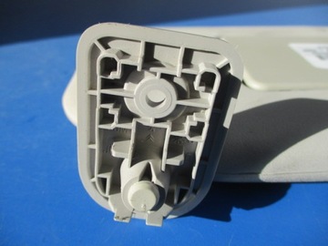 фото thumb №5, Peugeot 207 защита солнцезащитная правая+ держатель