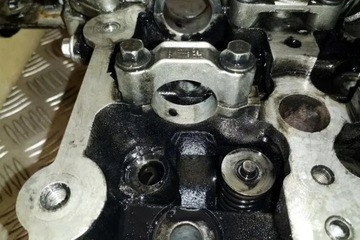 фото thumb №14, Головка двигателя volvo xc70 ii 31430110 2.0l дизель 120kw 2015