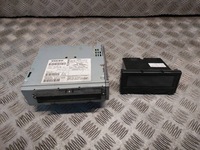 фото thumb №1, Радіо програвач + дисплей volvo s40 ii 30775284 30775261