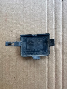 фото thumb №2, Заглушка бампера фаркоп зад citroen c4 i picasso 9654487877