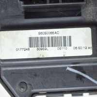 фото thumb №6, Jeep grand cherokee wk 2005 рамка / модуль предохранителей