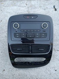 фото thumb №1, Рамка pamel 682605325r з радио 281154076r renault clio iv 2012-2019