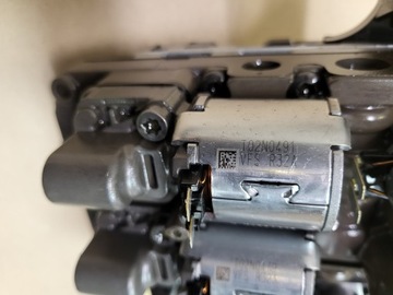 фото thumb №10, Клапан мехатроника коробки dsg vw passat b8 4x4 skoda superb iii 3v оригинальный номер