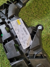 фото thumb №12, Volvo v60 напрямна бампера кронштейн задня 32390722