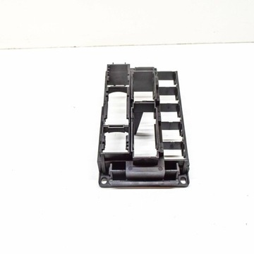 фото thumb №7, New mercedes-benz e-class w124 fuse relay держатель кронштейн 1245450140