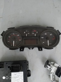 фото thumb №9, Комп'ютер блок керування 2,3 e6 140km iveco 0281032557