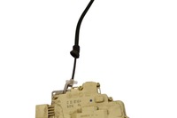 фото thumb №1, Замок лівих передніх двері vw passat варіант b6 3c5 3c1837015a 2.0l