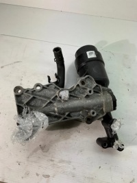 фото thumb №1, Mercedes-benz a w176 корпус фильтра масла