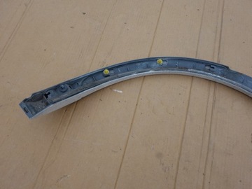 фото thumb №5, Планка крила audi q3 8u0 правий зад