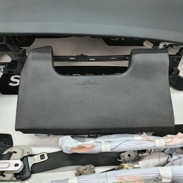 фото thumb №7, Auris панель консоль org подушки ремни подушка безопасности шторы