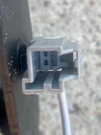 фото thumb №9, Volvo xc60 ii xc90 задня кліпса поперечина кліпси ременів безпеки лівий задня