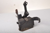 фото thumb №1, Volvo s40 ii v50 аккумулятор запуск стоп 31296667 кронштейн