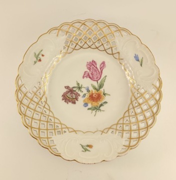 Декоративное ажурное блюдо - ROYAL COPENHAGEN - 19 век!