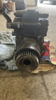 Насос гидравлическая mercedes actros arocs had привод mp4 a9605500183 Недорого, фото thumb
