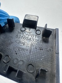 фото thumb №4, Clio v заглушка фаркоп бампера задняя 511654335r