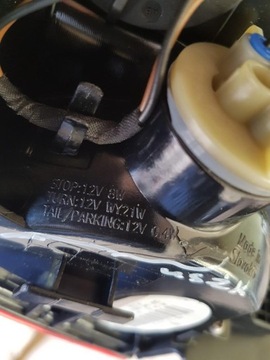 фото thumb №8, Лампа правый зад vw tiguan ii 5na945312