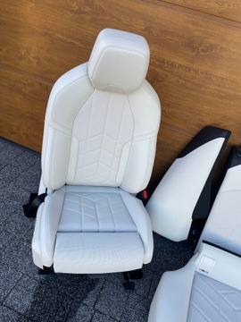 фото thumb №7, Bmw g61 сидіння диван оббивка veganza