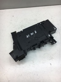 фото thumb №1, Volvo xc90 коробка предохранителей 31398096