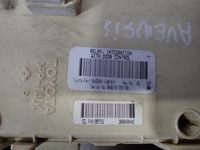 фото thumb №2, Коробка запобіжників toyota avensis t25 2.0d4d