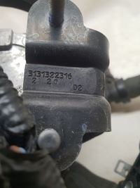 фото thumb №8, Renault captur ii 19- 1.5dci насос циркуляція wody 210118431r