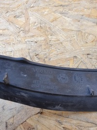 фото thumb №13, Volvo xc40 молдинг скло лобове права ліва