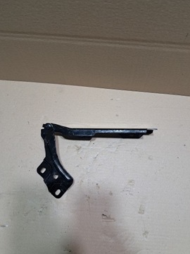 фото thumb №1, Петля капота левый audi a1 82a 82a823301