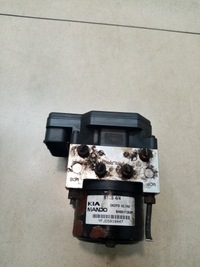 фото thumb №7, Насос abs kia carens ii 2.0 crdi