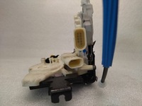 фото thumb №6, 4e4839016aa замок двері правий задня audi a8 d3 long