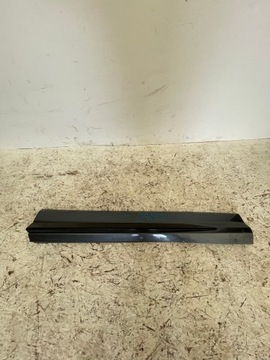 фото thumb №1, Планка двері правих передніх audi q3 83a