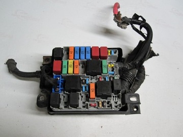 фото thumb №5, Doblo ii combo d рестайлінг 1.3 multi-jet 15r коробка запобіжників 51839437