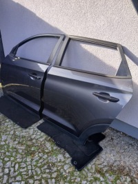 фото thumb №1, Двері повний лівий задня hyundai tucson iii z3g 2015-