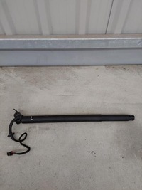 фото thumb №1, Kia sportage 4 iv амортизатор крышки левый