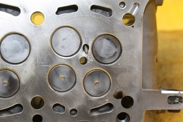 фото thumb №10, Головка cud audi a8 d4 q7 cayenne 4.2 tdi 0574d