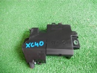 фото thumb №1, Клемма предохранители volvo xc40 2019 32200334