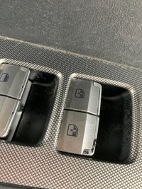 фото thumb №11, Hyundai palisade 2020 - боковина обивка дверь левый перед 82311-s8000