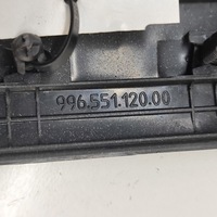 фото thumb №8, Porsche 911 996 1999 левая сторона защита стойка стекло передней / a