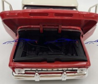 Пикап Chevy C10 Fleetside 1:24 Motormax 73355