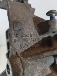 Кронштейн кронштейн генератора 04l903143d vw audi skoda a6 a4 2.0 tdi Цена, фото thumb