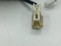 фото thumb №6, Toyota corolla verso ar10 2006 пряжка передний поперечина безопасности